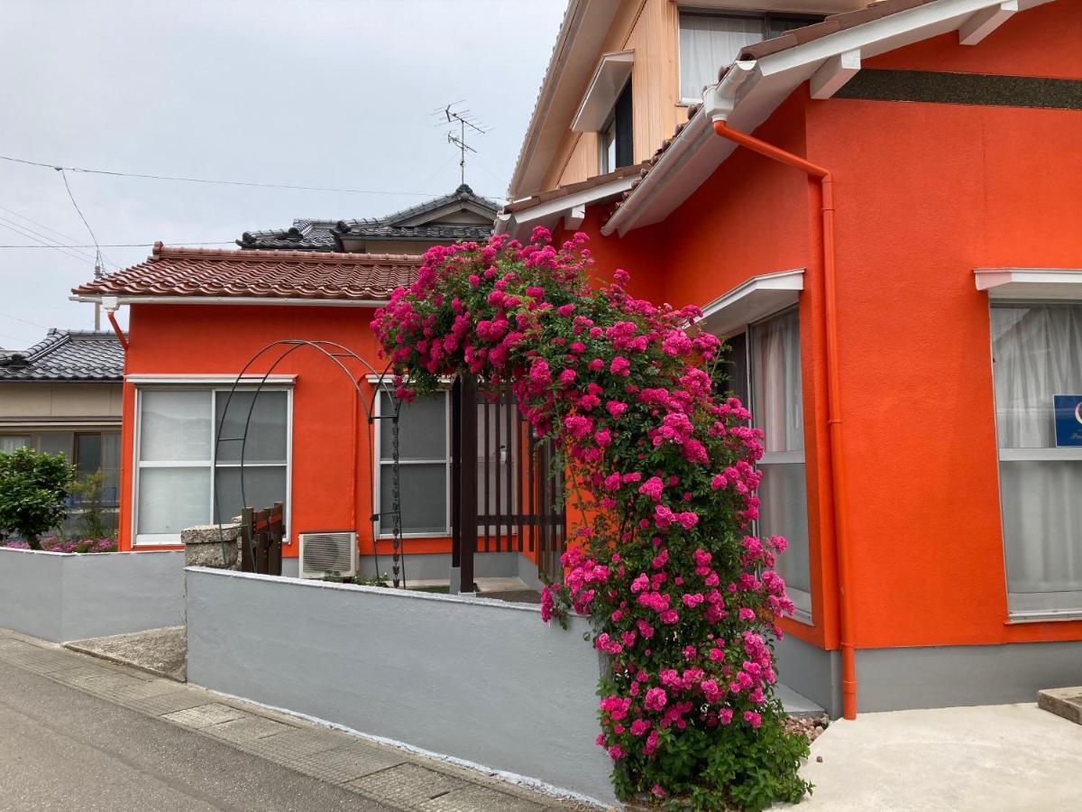 Sibarian Guest House Kaga  Zewnętrze zdjęcie